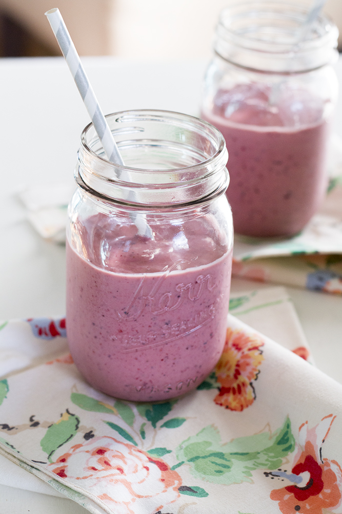 smoothie-jagoda smoothie-jagoda
