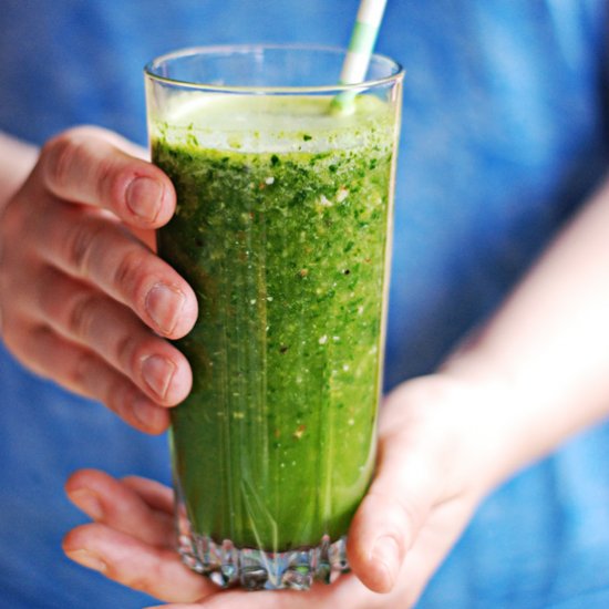 smoothie-ze-szpinakiem smoothie-ze-szpinakiem